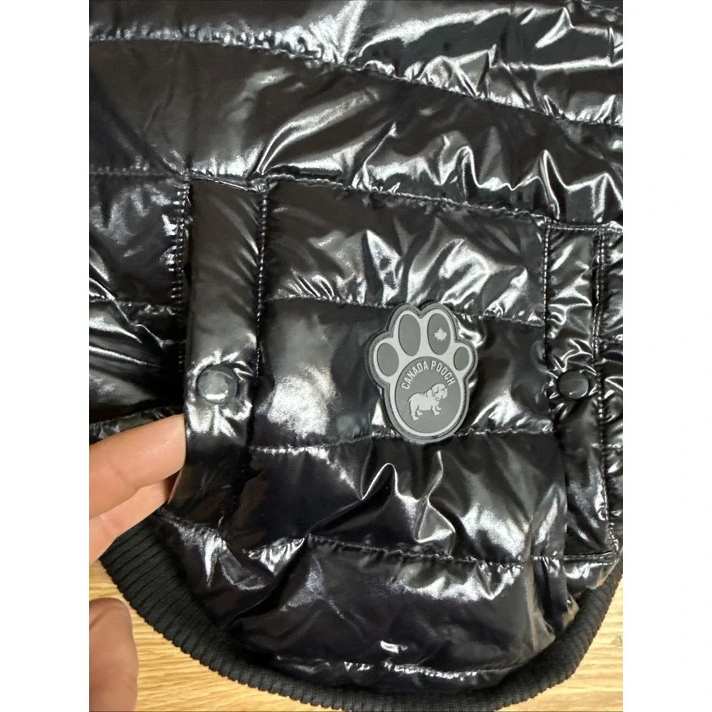 NWT Canada Pooch 20